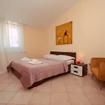 Natalia Stinjan- Private Pool Retreat