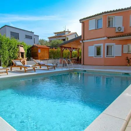 Villa Natalia Stinjan- Private Pool Retreat
