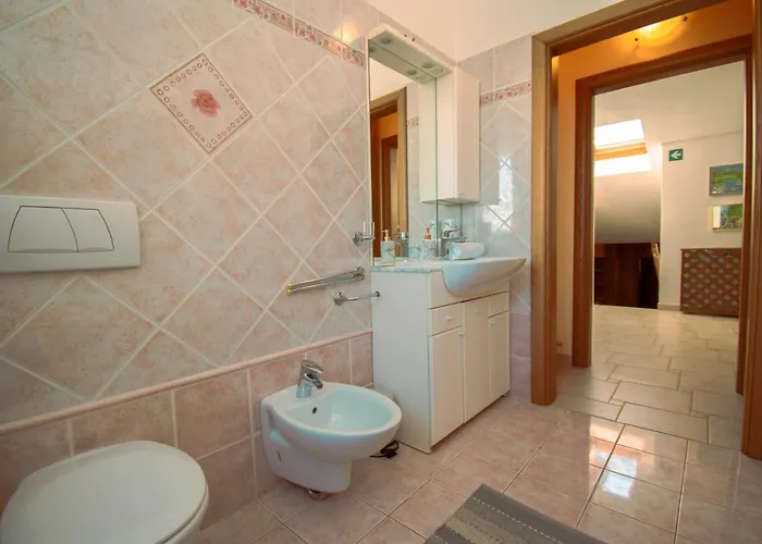 Villa Natalia štinjan- Private Pool Retreat Pola
